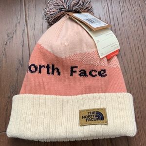 NWT WOMENS NORTH FACE HAT